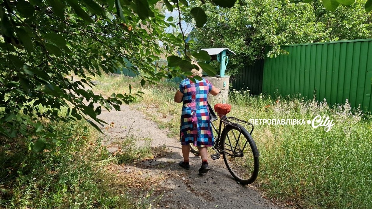 Де ранок починається з КАБів: як виживає прифронтова Васильківка (ВІДЕО)