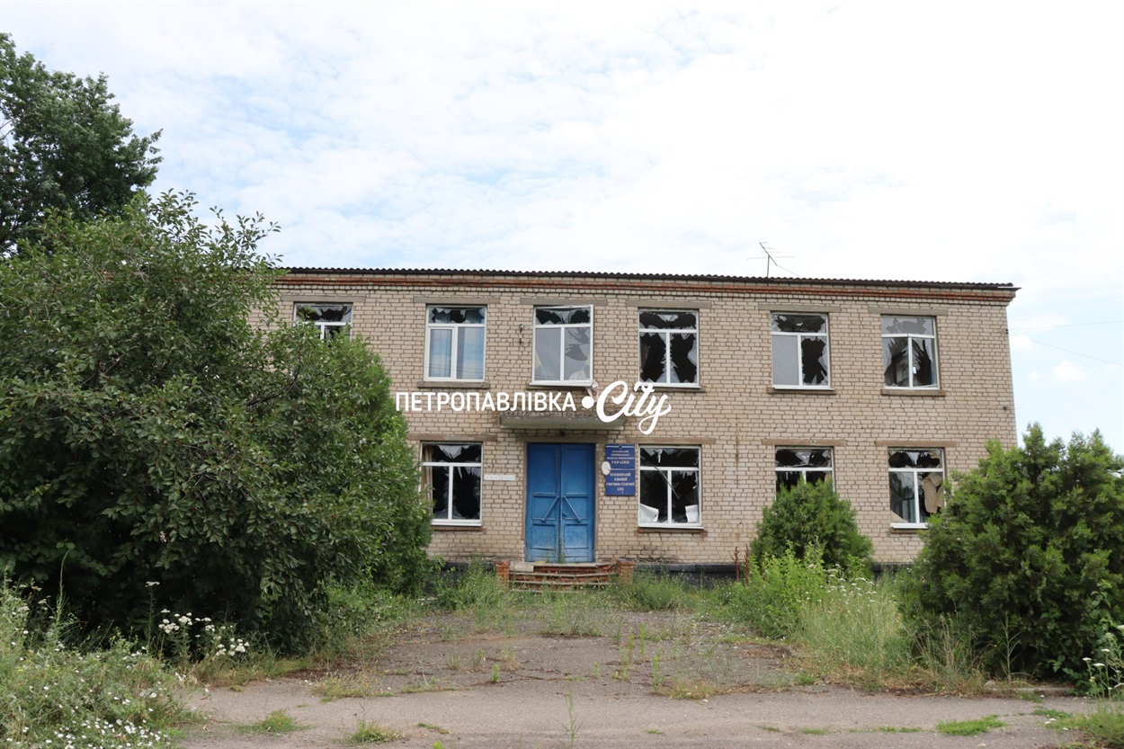 Де ранок починається з КАБів: як виживає прифронтова Васильківка (ВІДЕО)
